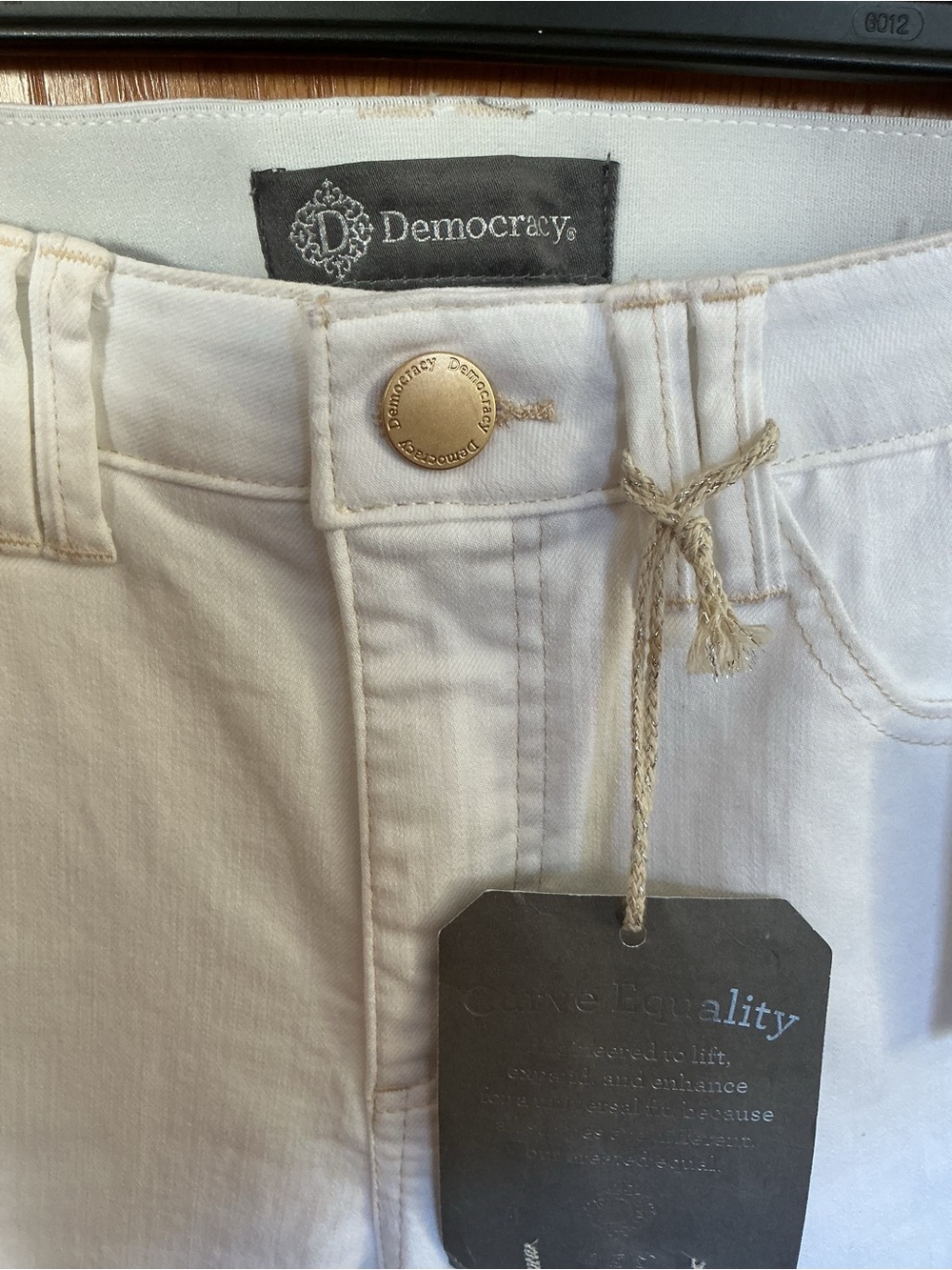 NWT Democracy Absolution High Rise Itty Bitty Boot Jeans - Picture 3 of 12